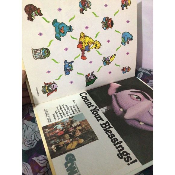 1981 Sesame Street Book Jim Henson’s Muppets “Circus Of Opposites” - Picture 12 of 12